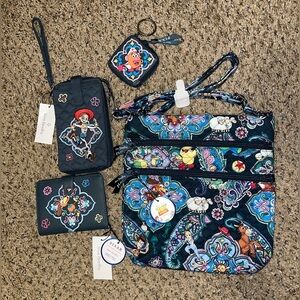 Vera Bradley x Toy Story Collab
Bundle Set
Bag, Billfold, Coin Pouch, Wallet